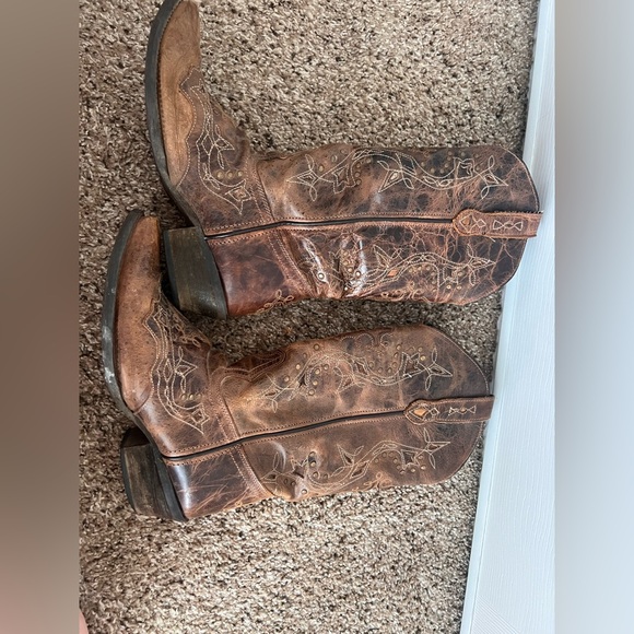 Laredo Ladies Brown Leather Boots - Picture 6 of 7